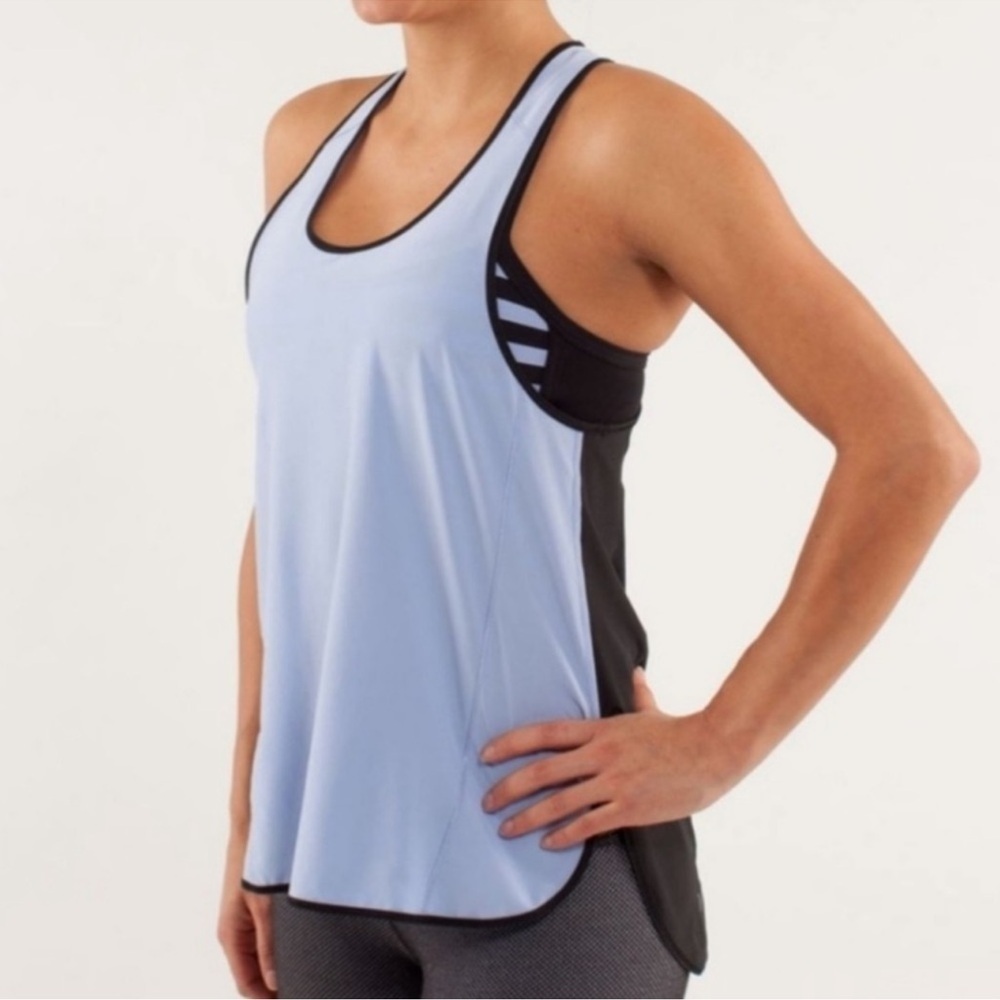 Lululemon Pump It Up Tank Blue Black Size 8 Snap Strap Athletic Top